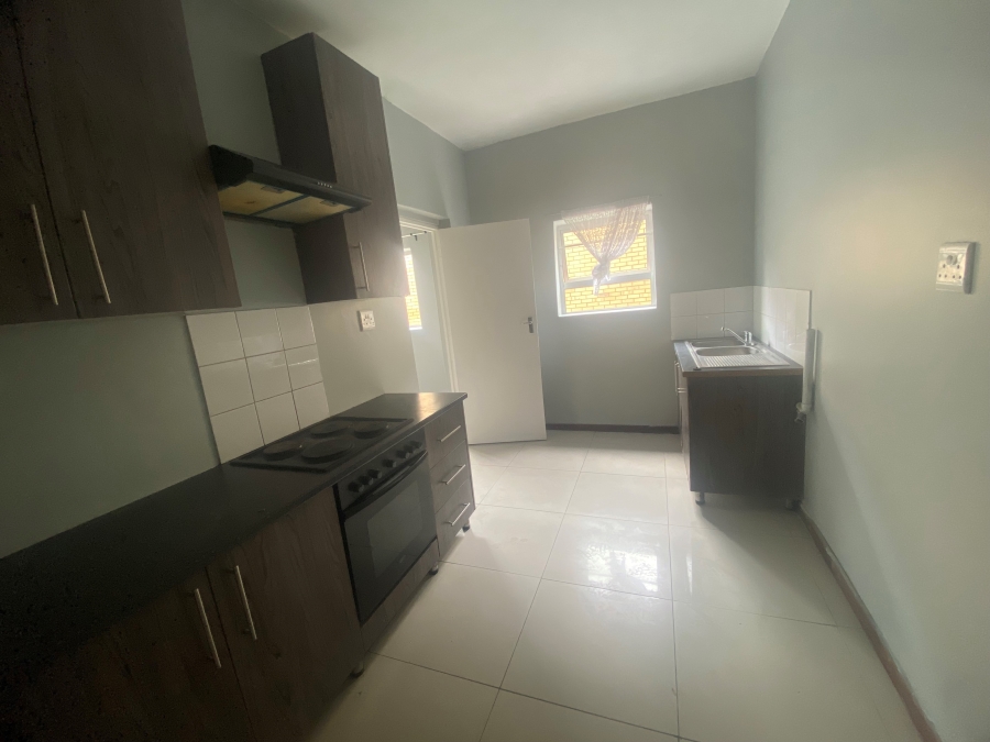 To Let 2 Bedroom Property for Rent in Sidwell Eastern Cape